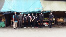 ทน.แม่สอด ลงพื้นที่รณรงค์ป้องกันโควิด-19 ตลาดในเขตเทศบาลนครแม่สอด
