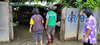 ทน.แม่สอด ลงพื้นที่แก้ไขปัญหาน้ำท่วมในเขตเทศบาลนครแม่สอด