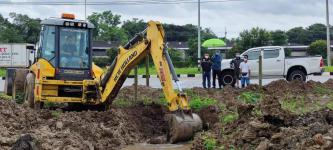 ทน.แม่สอด ลงพื้นที่แก้ไขปัญหาน้ำท่วมในเขตเทศบาลนครแม่สอด