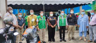 ทน.แม่สอด ร่วมกับ รพ.แม่สอด ลงพื้นที่ฉีดวัคซีนป้องกันการแพร่ระบาดโรคติดเชื้อไวรัสโคโรนา 2019 (โควิด-19) 