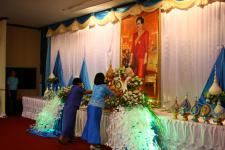 พิธีลงนามถวายพระพรชัยมงคลและเครื่องราชสักการะสมเด็จพระนางเจ้าสิริกติ์ พระบรมราชินีนาถ เนื่องในโอกาสวันเฉลิมพระชนพรรษา 85 พรรษา ปี 2560