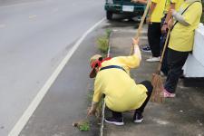 ทน.แม่สอด จัดกิจกรรมจิตอาสาพัฒนาลำห้วยแม่สอด เนื่องในวันคล้ายวันสวรรคตของพระบาทสมเด็จพระบรมชนกาธิเบศร มหาภูมิพลอดุลยเดชมหาราช บรมนาถบพิตร