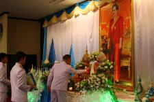 พิธีลงนามถวายพระพรชัยมงคลและเครื่องราชสักการะสมเด็จพระนางเจ้าสิริกติ์ พระบรมราชินีนาถ เนื่องในโอกาสวันเฉลิมพระชนพรรษา 85 พรรษา ปี 2560