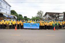 ทน.แม่สอด จัดกิจกรรมจิตอาสาพัฒนาลำห้วยแม่สอด เนื่องในวันคล้ายวันสวรรคตของพระบาทสมเด็จพระบรมชนกาธิเบศร มหาภูมิพลอดุลยเดชมหาราช บรมนาถบพิตร