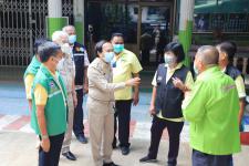 ทน.แม่สอด ร่วมกับ รพ.แม่สอด ร่วมให้บริการฉีดวัคซีนเคลื่อนที่ให้แก่ชาวต่างชาติในเขตเทศบาลนครแม่สอด 