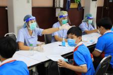 ทน.แม่สอด ร่วมกับ รพ.แม่สอด ร่วมให้บริการฉีดวัคซีนเคลื่อนที่ให้แก่นักเรียนโรงเรียนในสังกัดเทศบาลนครแม่สอด 