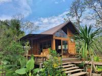 คำเมือง คาเฟ่ แอนด์ ฟาร์ม