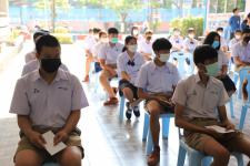ทน.แม่สอด ร่วมมอบทุนการศึกษาปัจจัยพื้นฐานนักเรียนยากจน โรงเรียนเทศบาลวัดชุมพลคีรี