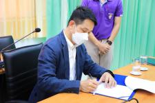 ทน.แม่สอดร่วมกับการไฟฟ้าส่วนภูมิภาค บันทึกข้อตกลงว่าด้วยความร่วมมือโครงการปรับปรุงระบบจำหน่ายไฟฟ้าเป็นเคเบิลใต้ดินบริเวณถนนประสาทวิถี 1.6 กม.