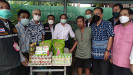 ทน.แม่สอด ลงพื้นที่เยี่ยมผู้ประสบอัคคีภัยในชุมชนสองแคว 1