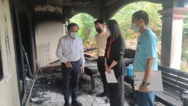 ทน.แม่สอด ลงพื้นที่เยี่ยมผู้ประสบอัคคีภัยในชุมชนสองแคว 1