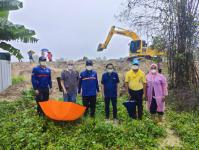 ทน.แม่สอด ลงพื้นที่แก้ไขปัญหาน้ำท่วมในเขตเทศบาลนครแม่สอด