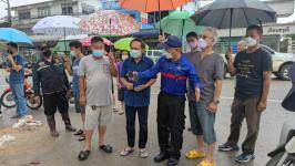 ทน.แม่สอด ลงพื้นที่แก้ไขปัญหาน้ำท่วมในเขตเทศบาลนครแม่สอด