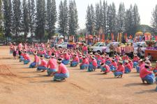 เทศบาลนครแม่สอด จัดขบวนแห่สงกรานต์ ประจำปี 2561 เพื่อสืบสานประเพณีและวัฒนธรรมอันดีงามของไทย 16 เมษายน 2561