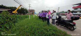 นายกฯ ทน.แม่สอด ลงพื้นที่สระบัว ถนนสายเอเชีย ปากทางเข้าถนนเยลลี่อุทิศ แก้ปัญหาน้ำเอ่อล้นเข้าชุมชน