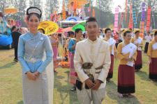 เทศบาลนครแม่สอด จัดขบวนแห่สงกรานต์ ประจำปี 2561 เพื่อสืบสานประเพณีและวัฒนธรรมอันดีงามของไทย 16 เมษายน 2561