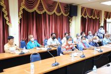 ทน.แม่สอด จัดการประชุมผู้บริหารพบประธานชุมชน