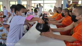 นายกฯ ทน.แม่สอด เปิดโครงการอบรมคุณธณรม จริยธรรม ระดับประถมศึกษา ปีที่ 1-3 โรงเรียนเทศบาลวัดบุญญาวาส 