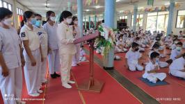 นายกฯ ทน.แม่สอด เปิดโครงการอบรมคุณธณรม จริยธรรม ระดับประถมศึกษา ปีที่ 1-3 โรงเรียนเทศบาลวัดบุญญาวาส 