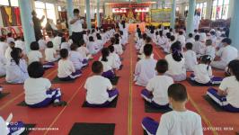 นายกฯ ทน.แม่สอด เปิดโครงการอบรมคุณธณรม จริยธรรม ระดับประถมศึกษา ปีที่ 1-3 โรงเรียนเทศบาลวัดบุญญาวาส 