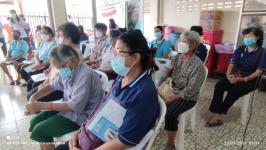 คลินิกชุมชนอบอุ่นเทศบาลนครแม่สอดจัดโครงการส่งเสริมความรู้และการออกกำลังกายในชมรมผู้สูงอายุชุมชนสันต้นปิน 