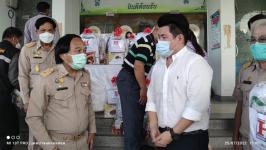 เทศบาลนครแม่สอด ให้การต้อนรับ นาย ณัฏฐ์วรัชญ์ ครรชิตศิริกุนต์ กรรมการผู้จัดการ พร้อมเจ้าหน้าที่ กลุ่มบริษัทไฮเวย์กรุ๊ป จำกัด เพื่อมอบถุงยังชีพ