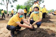 นายกฯนครแม่สอด เข้าร่วมเป็นเกียรติ โครงการ/กิจกรรม เนื่องในโอกาสวันเฉลิมพระชนมพรรษา 70 พรรษา 28 กรกฎาคม 2565 พระบาทสมเด็จพระปรเมนทรรามาธิบดี ศรีสินทรมหาวชิราลงกรณ พระวชิรเกล้าเจ้าอยู่หัว (ปล่อยปลา/ปลูกต้นไม้)