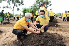 นายกฯนครแม่สอด เข้าร่วมเป็นเกียรติ โครงการ/กิจกรรม เนื่องในโอกาสวันเฉลิมพระชนมพรรษา 70 พรรษา 28 กรกฎาคม 2565 พระบาทสมเด็จพระปรเมนทรรามาธิบดี ศรีสินทรมหาวชิราลงกรณ พระวชิรเกล้าเจ้าอยู่หัว (ปล่อยปลา/ปลูกต้นไม้)