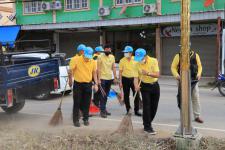 ทน.แม่สอด จัดกิจกรรมจิตอาสาพัฒนาหน้าศาลเจ้าพ่อพระวอ(ตลาดสดบ้านเหนือ) เนื่องในวันเฉลิมพระชนมพรรษาพระบาทสมเด็จพระเจ้าอยู่หัว