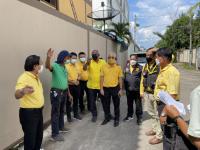 นายกฯแม่สอด ลงพื้นที่วางแผนงานปรับปรุงท่อระบายน้ำและวางท่อระบายน้ำ คอนกรีตเสริมเหล็ก  