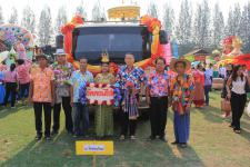 เทศบาลนครแม่สอด จัดขบวนแห่สงกรานต์ ประจำปี 2561 เพื่อสืบสานประเพณีและวัฒนธรรมอันดีงามของไทย 16 เมษายน 2561