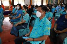 ทน.แม่สอด จัดโครงการฝึกอบรมส่งเสริมคุณธรรมจริยธรรมบุคลากรในสังกัดเทศบาล