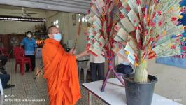 ทน.แม่สอด ร่วมกิจกรรมทำบุญทอดผ้าป่า กองทุนแม่ของแผ่นดินชุมชนสันต้นปิน