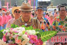 เทศบาลนครแม่สอด จัดขบวนแห่สงกรานต์ ประจำปี 2561 เพื่อสืบสานประเพณีและวัฒนธรรมอันดีงามของไทย 16 เมษายน 2561