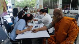 ทน.แม่สอด โดยคลินิกชุมชนอบอุ่นฯ จัดโครงการเข้าพรรษา ชีวาสดใสห่างไกลโรคร้าย