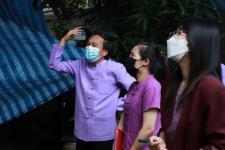 ทน.แม่สอด ลงพื้นที่ติดตามการปรับสภาพที่อยู่อาศัยแก่ผู้ประสบปัญหาทางสังคม ชุมชนสองแคว 2