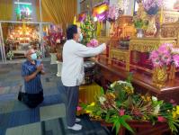 ทน.แม่สอด โดยคลินิกชุมชนอบอุ่นฯ จัดโครงการเข้าพรรษา ชีวาสดใสห่างไกลโรคร้าย