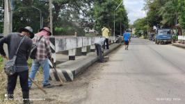 คณะผู้บริหารพร้อมสมาชิกสภาเทศบาลนครแม่สอดลงพื้นที่ตรวจเยี่ยมให้กำลังใจเจ้าหน้าที่ผู้ปฏิบัติงานภาคสนาม