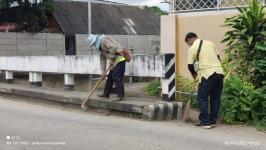คณะผู้บริหารพร้อมสมาชิกสภาเทศบาลนครแม่สอดลงพื้นที่ตรวจเยี่ยมให้กำลังใจเจ้าหน้าที่ผู้ปฏิบัติงานภาคสนาม
