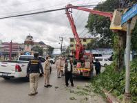 คณะผู้บริหารพร้อมสมาชิกสภาเทศบาลนครแม่สอดลงพื้นที่ตรวจเยี่ยมให้กำลังใจเจ้าหน้าที่ผู้ปฏิบัติงานภาคสนาม