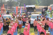 เทศบาลนครแม่สอด จัดขบวนแห่สงกรานต์ ประจำปี 2561 เพื่อสืบสานประเพณีและวัฒนธรรมอันดีงามของไทย 16 เมษายน 2561