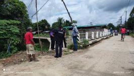 ทน.แม่สอด ร่วมกับ กรมโยธาธิการและผังเมือง ลงพื้นที่รังวัดสำรวจโครงการก่อสร้างถนนพร้อมวางท่อระบายน้ำ ชุมชนสองแคว 1 และสองแคว 2 