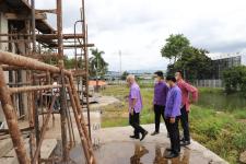 ทน.แม่สอด ร่วมกับ กรมโยธาธิการและผังเมือง ลงพื้นที่ติดตามความคืบหน้างานก่อสร้างพระตำหนักสมเด็จพระนเรศวรมหาราช และศาลหลักเมือง อำเภอแม่สอด จังหวัดตาก