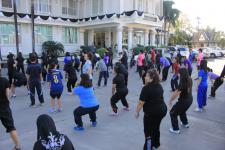 เมื่อวันพุธ ที่ 21 ธ.ค. 59 เทศบาลนครแม่สอด ได้จัดกิจกรรมออกกำลังกาย