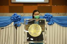 ทน.แม่สอด จัดพิธีมอบเกียรติบัตรพร้อมเหรียญเชิดชูเกียรติ อสม.ที่ปฏิบัติงานครบ 10 ปี 20 ปี และมอบประกาศนียบัตรผู้ที่ผ่านการอบรม