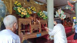 ทน.แม่สอด โดยคลินิกชุมชนอบอุ่นฯ จัดโครงการ “เข้าพรรษา ชีวาสดใส ห่างไกลโรคร้าย” วัดซอนน่าด่าน (วัดหลวง) 