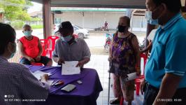 ทน.แม่สอด มอบเงินช่วยเหลือพิเศษให้กับผู้สูงอายุ (งวดสุดท้าย) ในเขตเทศบาลนครแม่สอด