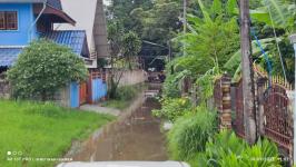 ทน.แม่สอด ลงพื้นที่ติดตามสถานการณ์น้ำในพื้นที่เขตเทศบาลนครแม่สอดหลังมีฝนตกหนักอย่างต่อเนื่อง