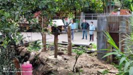 ทน.แม่สอด ลงพื้นที่ซ่อมแซมขยับรั้วขยายผิวถนนสวรรค์วิถี ชุมชนชุมพลพัฒนา เขตเทศบาลนครแม่สอด