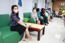 ปลัดเทศบาลนครแม่สอด ​กล่าวต้อนรับให้โอวาทข้าราชการ และพนักงานบรรจุใหม่ ตำแหน่งสายงานต่างๆ